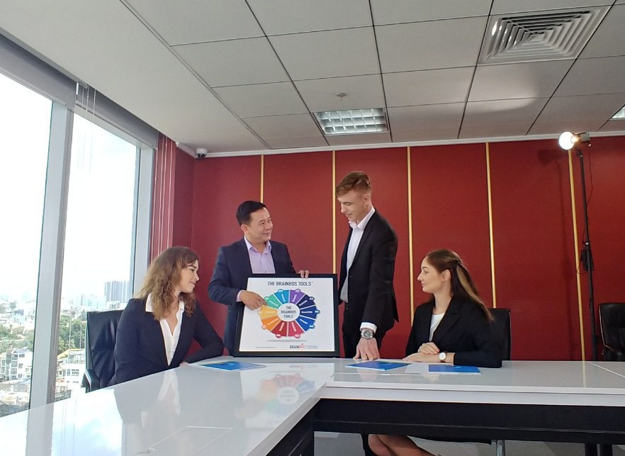 booking kol dich vu sucmanhquangcao.studio